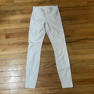 Lululemon align leggings with pockets white 4